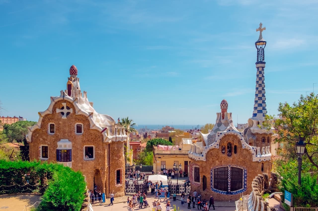 Tourismus in Spanien: Statistik, Zahlen und Trends 2026