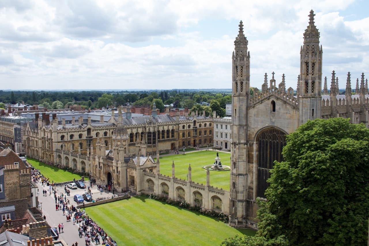 Cambridge Tourism Statistics October 2026: Visitors, Hotels & Trends