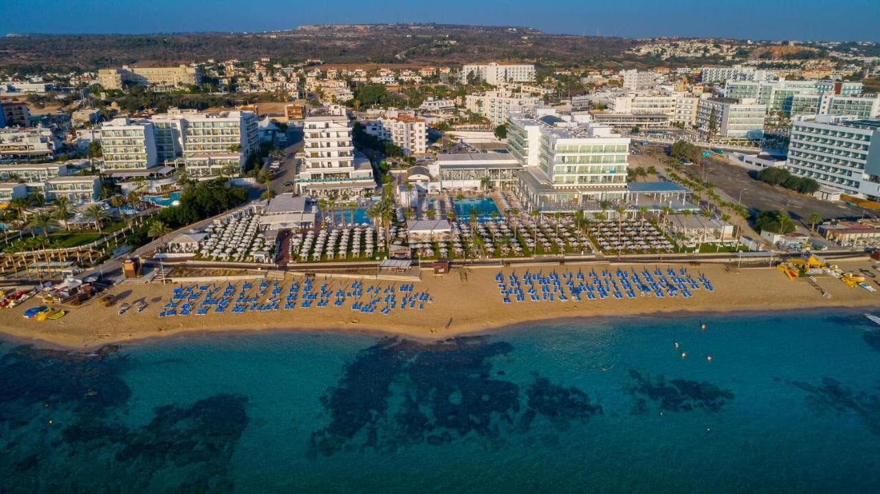 Constantinos the Great Beach Hotel – kuva 5
