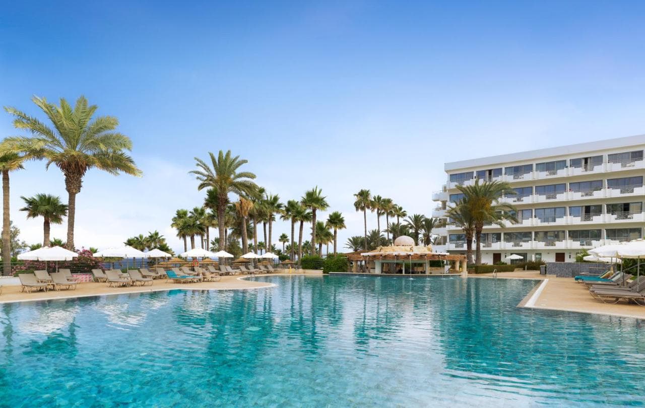 St George Beach Hotel & Spa Resort – kuva 4