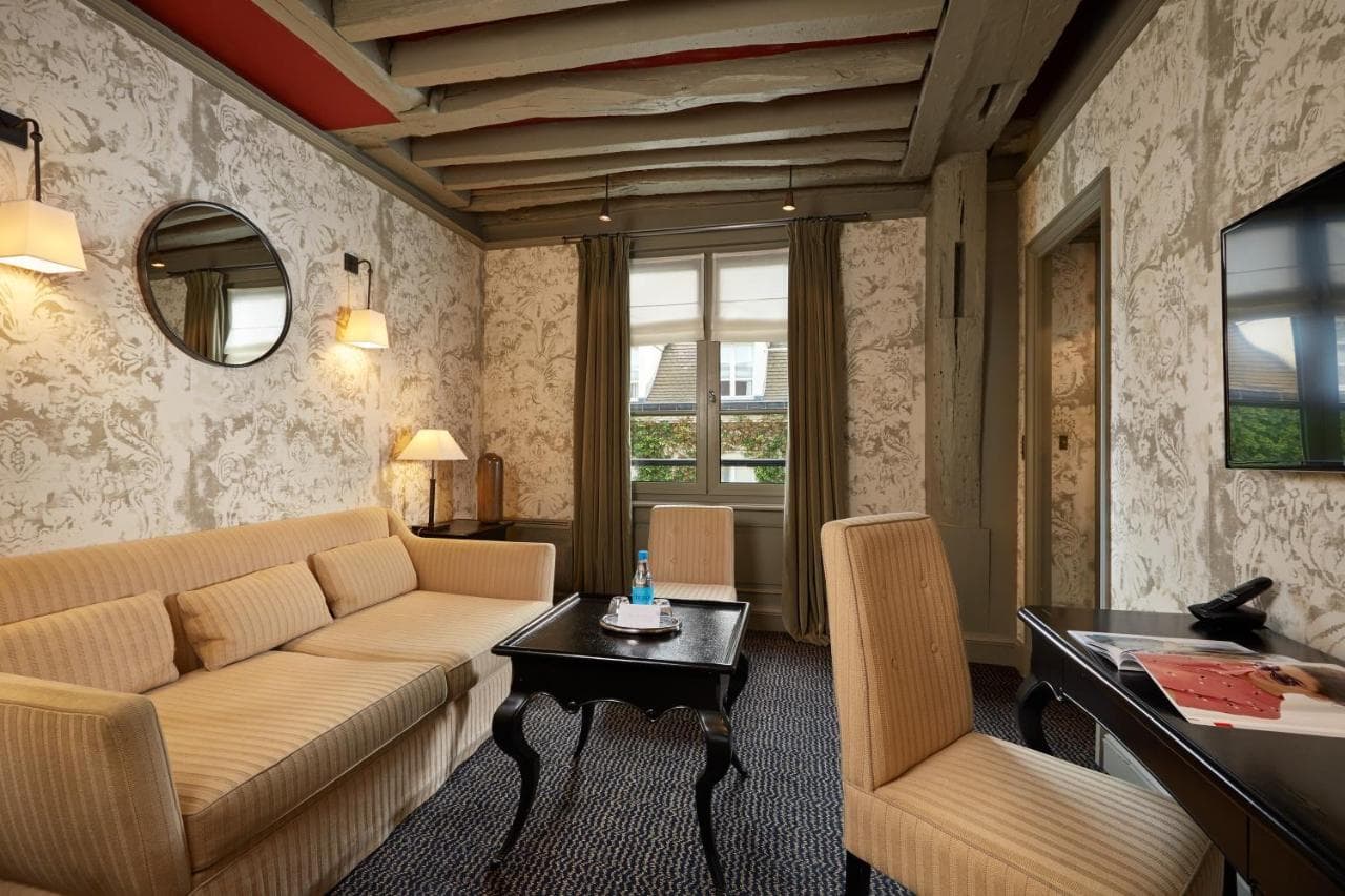 Le Pavillon de la Reine & Spa, Place des Vosges – billede 5