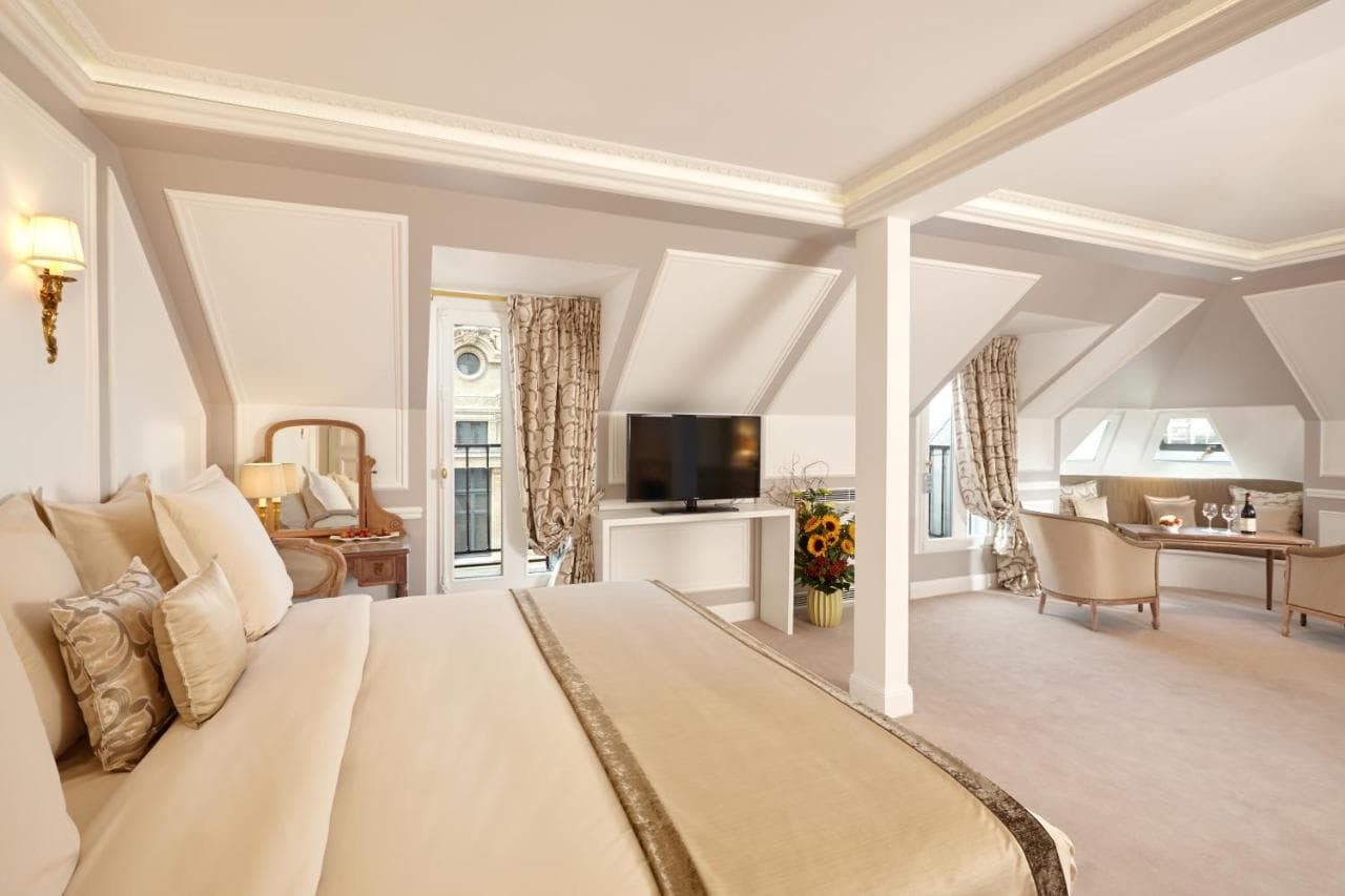 Hôtel Regina Louvre – bilde 5