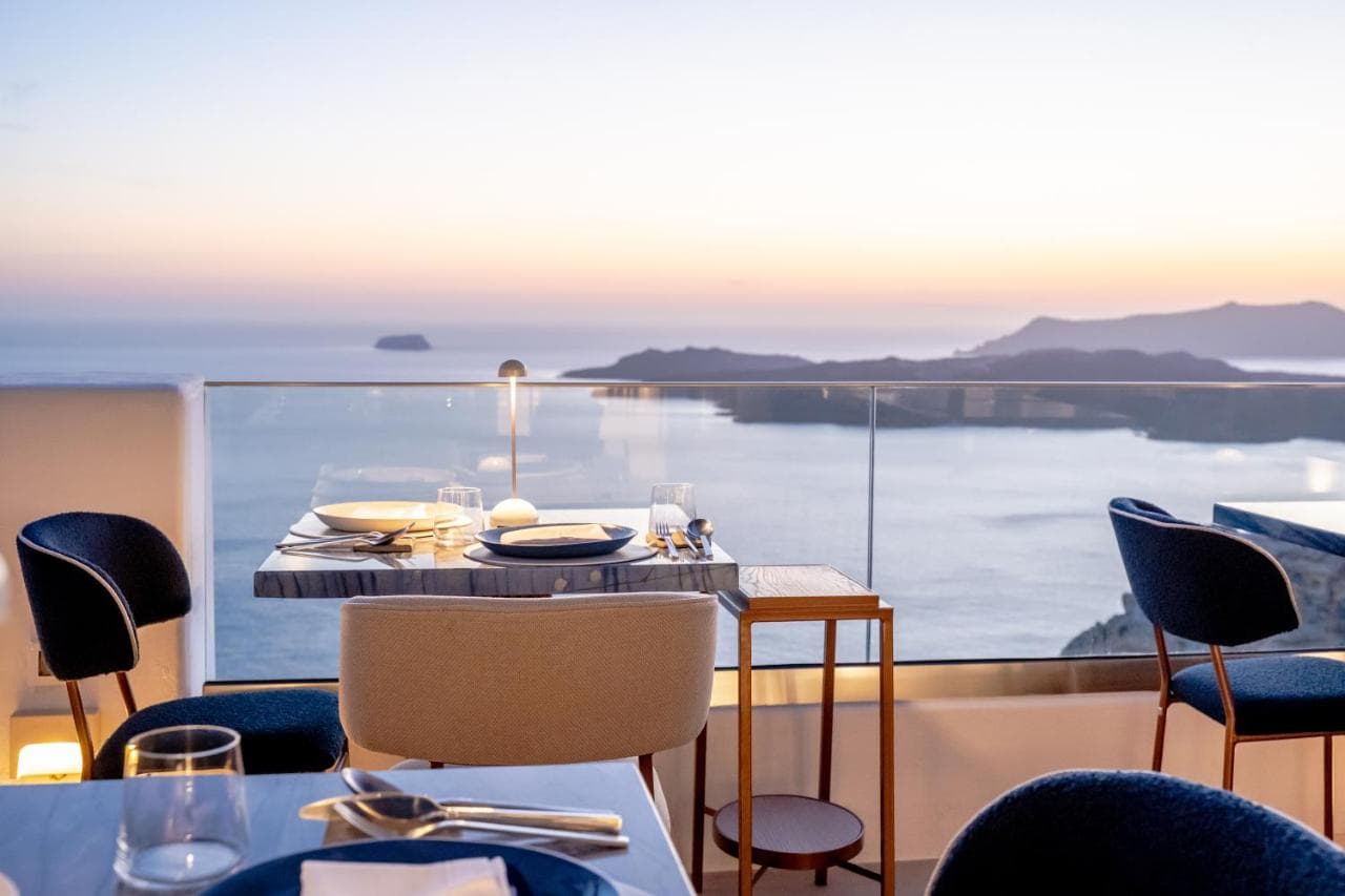 Apeiron Blue Santorini by Apeiron Hotels – billede 3