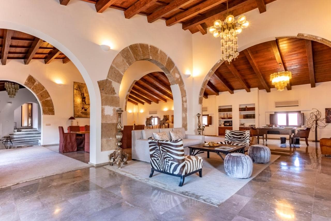 Palacio Can Marqués by Puro – billede 4