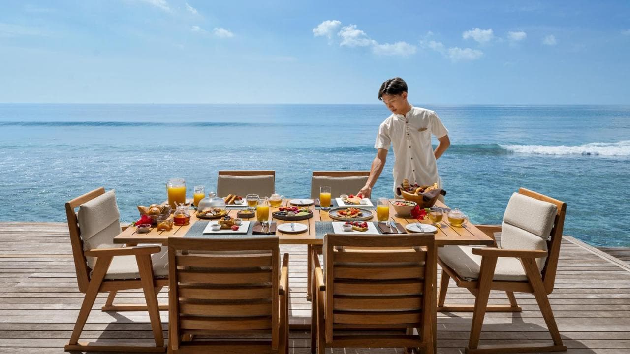Naladhu Private Island Maldives – kuva 2