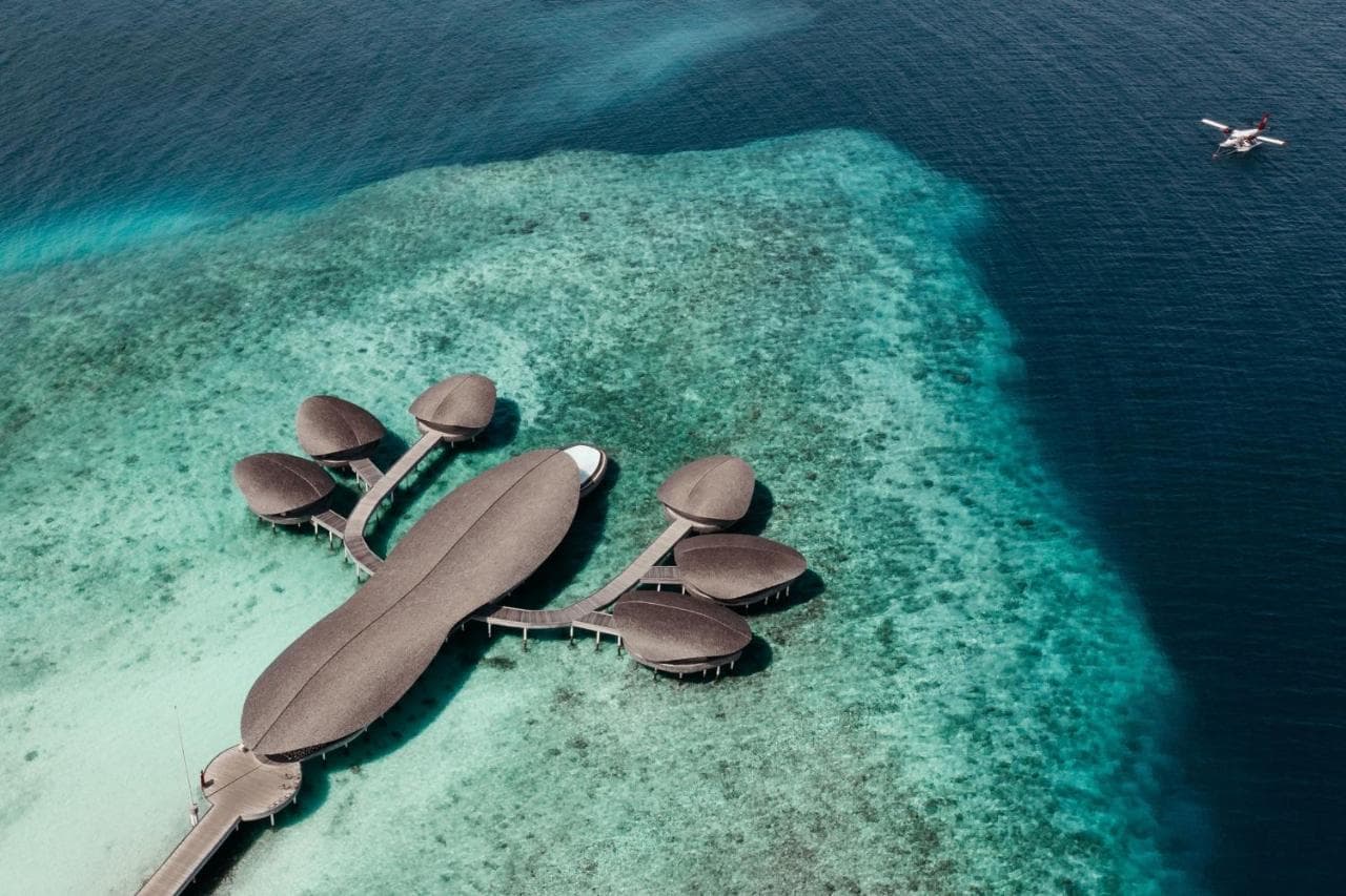 The St. Regis Maldives Vommuli Resort – billede 3