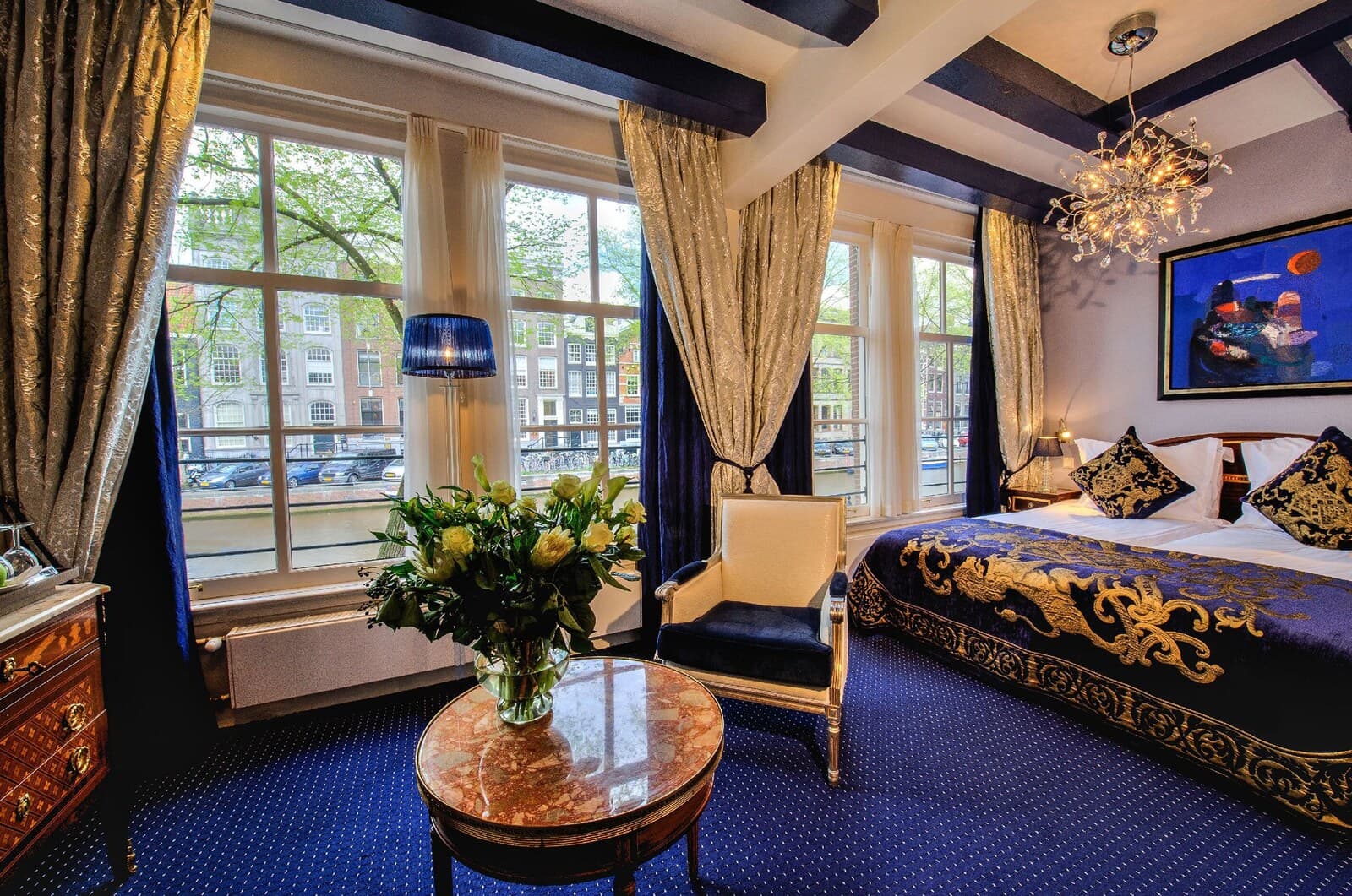 Ambassade Hotel – foto 2